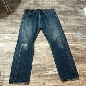 Men’s Levi jeans W36 L32  505 regular fit.